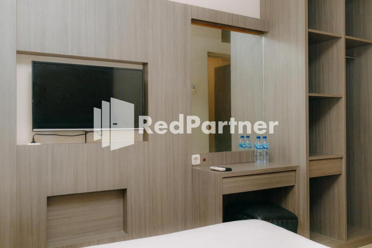 We Stay Residence Redpartner Sorabaya Extérieur photo