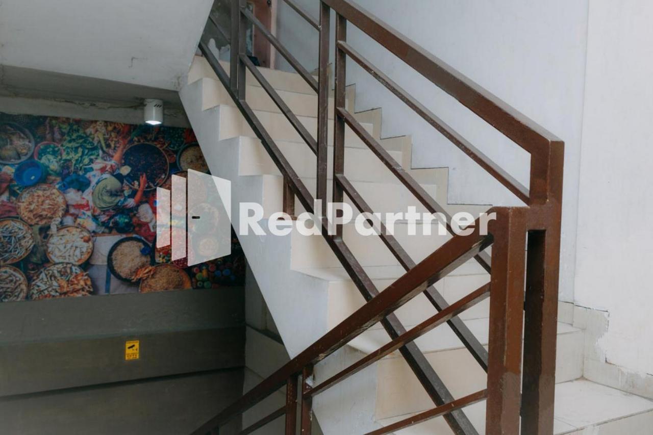 We Stay Residence Redpartner Sorabaya Extérieur photo