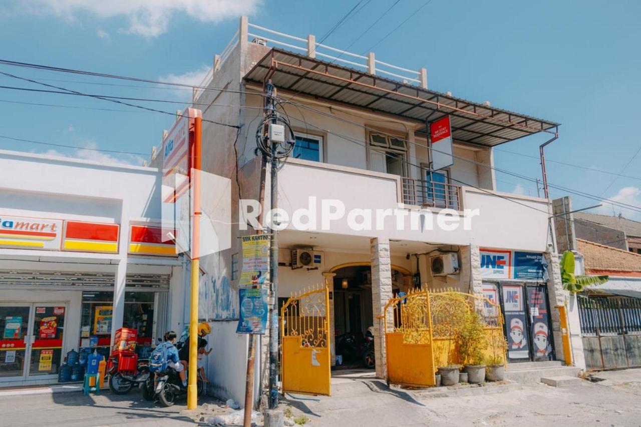 We Stay Residence Redpartner Sorabaya Extérieur photo