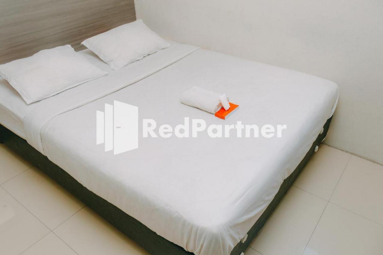 We Stay Residence Redpartner Sorabaya Extérieur photo