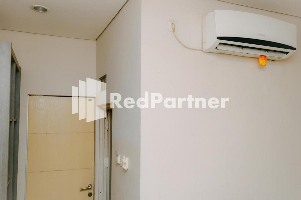 We Stay Residence Redpartner Sorabaya Extérieur photo